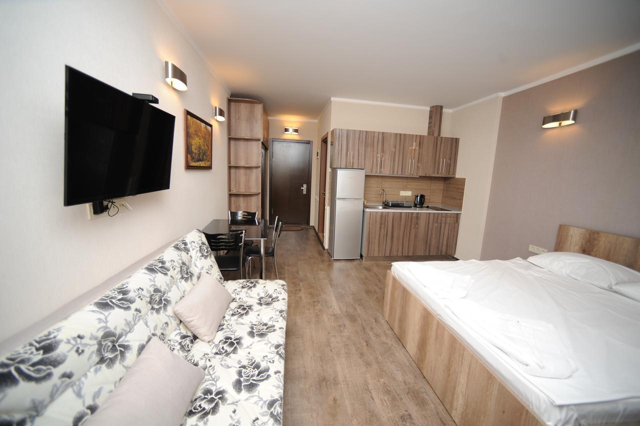 Orbi Sea Tower Apartment บาทูมิ ภายนอก รูปภาพ